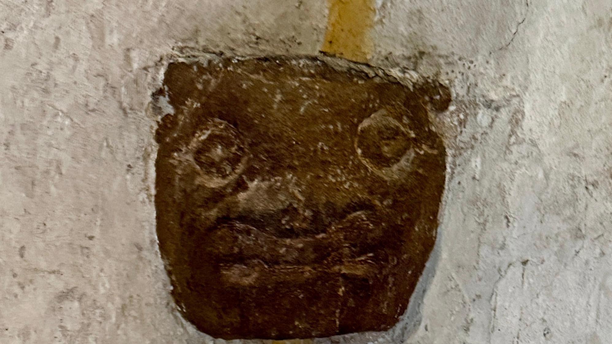 Fratzenkopf in der Alten Kirche