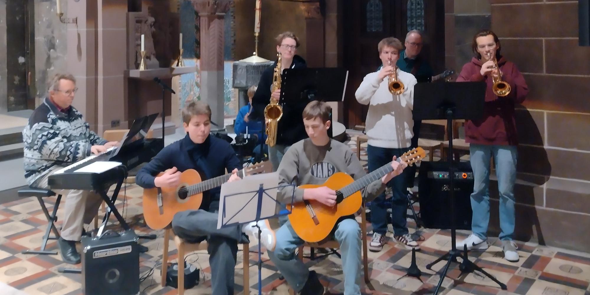 Elpida bei der Stadtjugendmesse in St. Laurentius