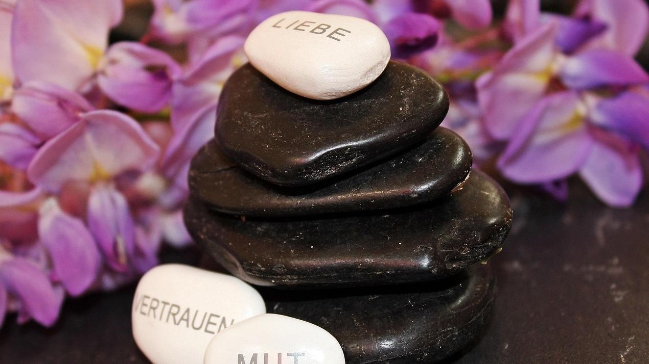 Liebe Vertrauen Mut