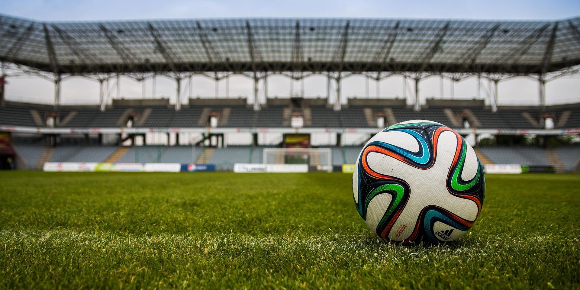 jarmoluk-football-488714_1920